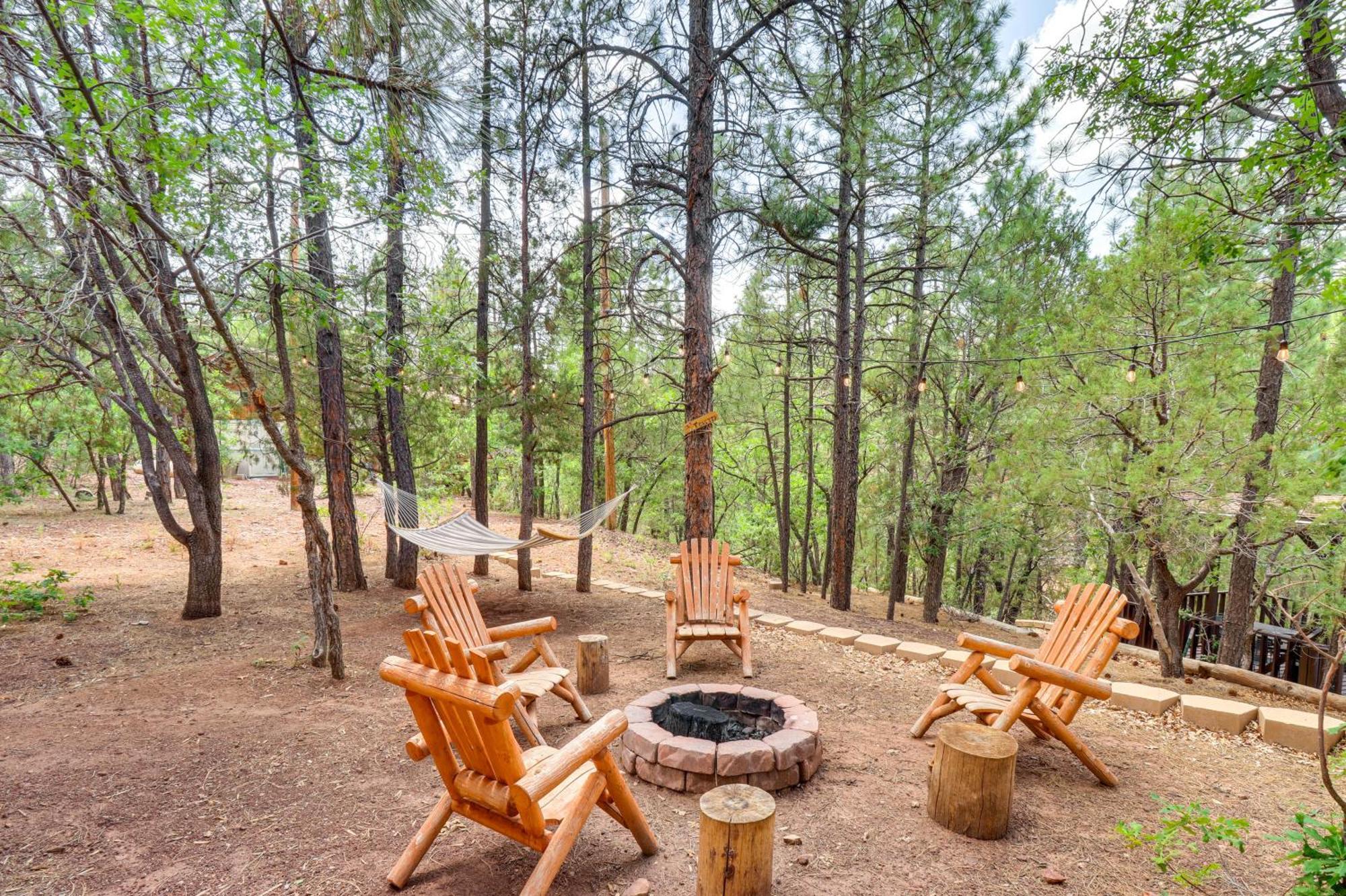 Show Low Cabin With Bbq And Fire Pit Pets Welcome! エクステリア 写真